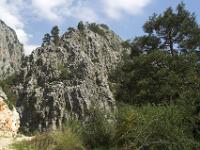 Unter schroffen Wänden in der Göynük Schlucht